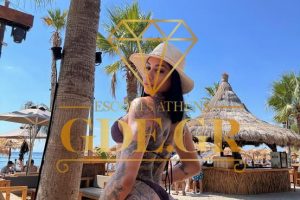 SENSUAL-LATIN-BRUNETTE-TAN-TATTOO-ESCORT-IN-ATHENS-SANDY-2