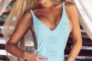 Tamara-escorts-in-athens-city-tour-in-athens-main