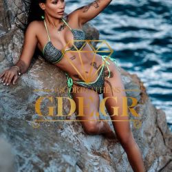 SENSUAL-EROTIC-SKINNY-BRUNETTE-ESCORT-IN-ATHENS-ARYA-1
